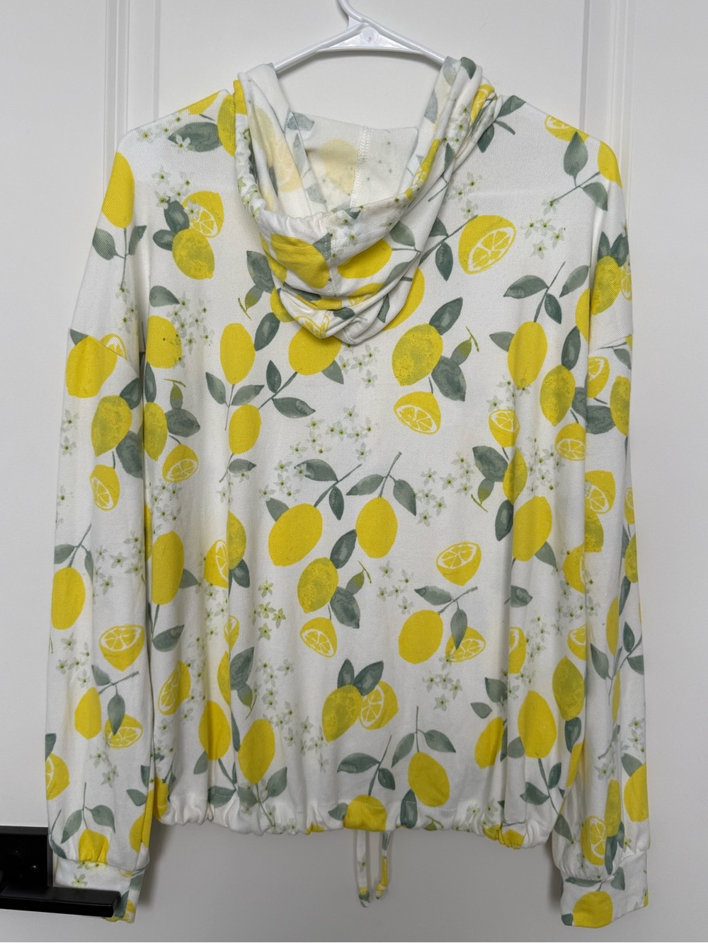 Free Press Lemon Lounge Set - Drawstring Hoodie and Matching shorts 🍋 - Picture 6 of 9